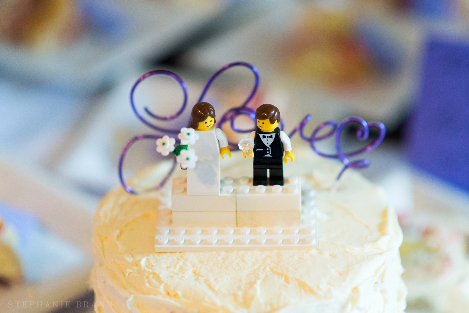 Love wedding topper with legos bride and groom on top