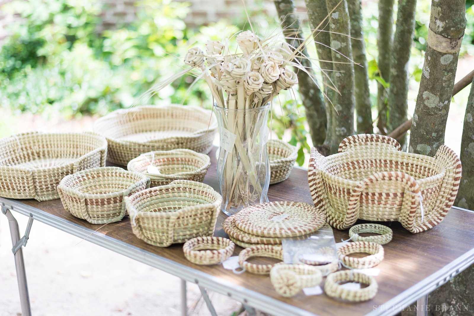 hand-weaved-baskets-made-with-grass