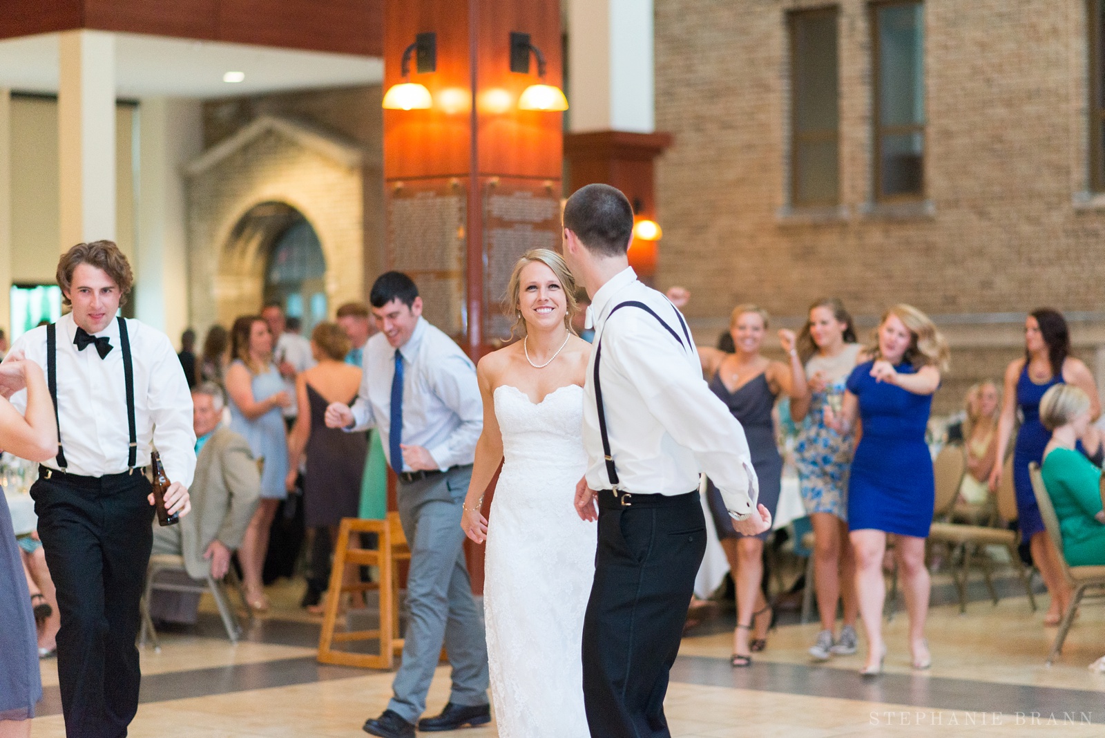couple-getting-out-on-the-dance-floor