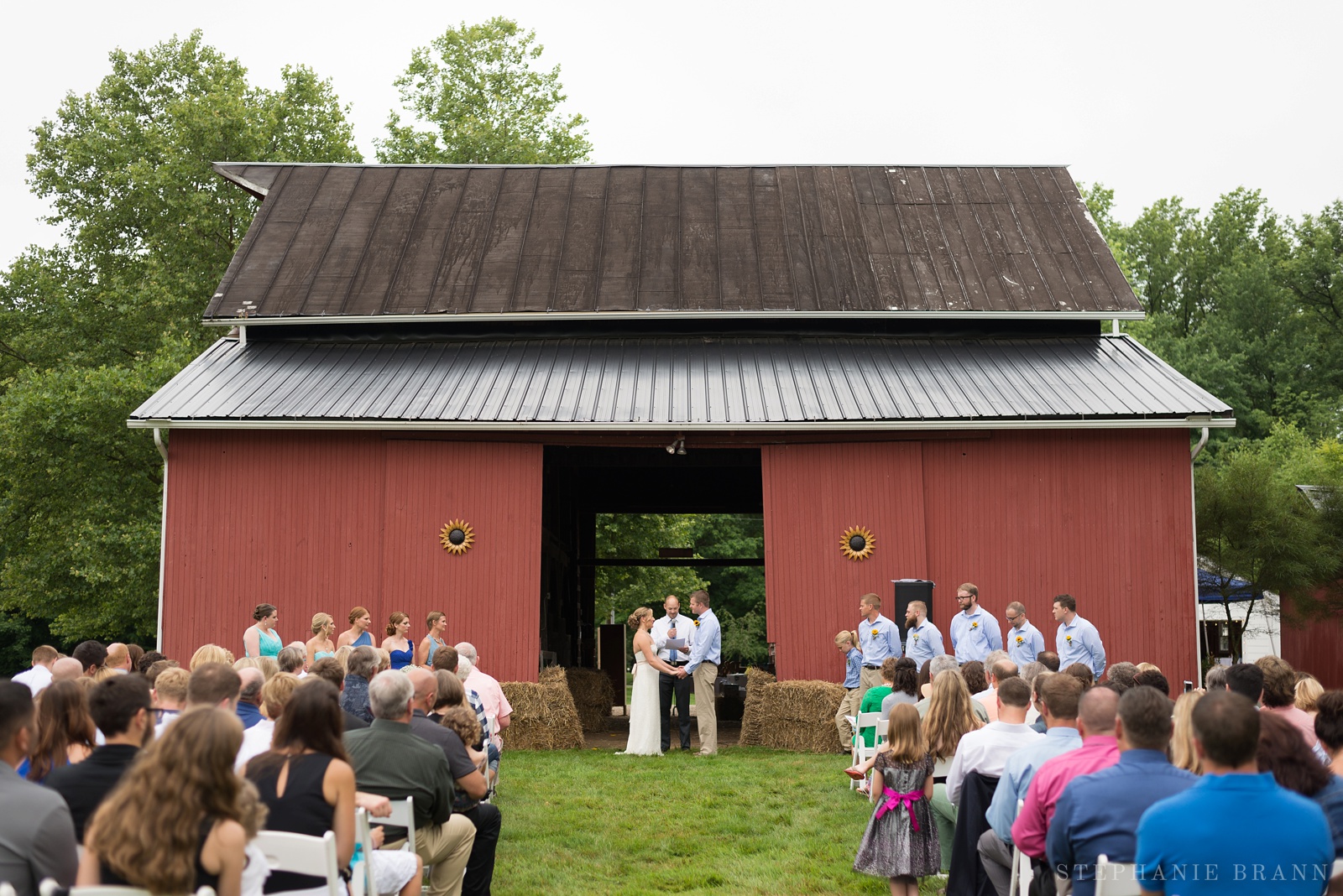 outdoor-wedding-in-columubs-ohio