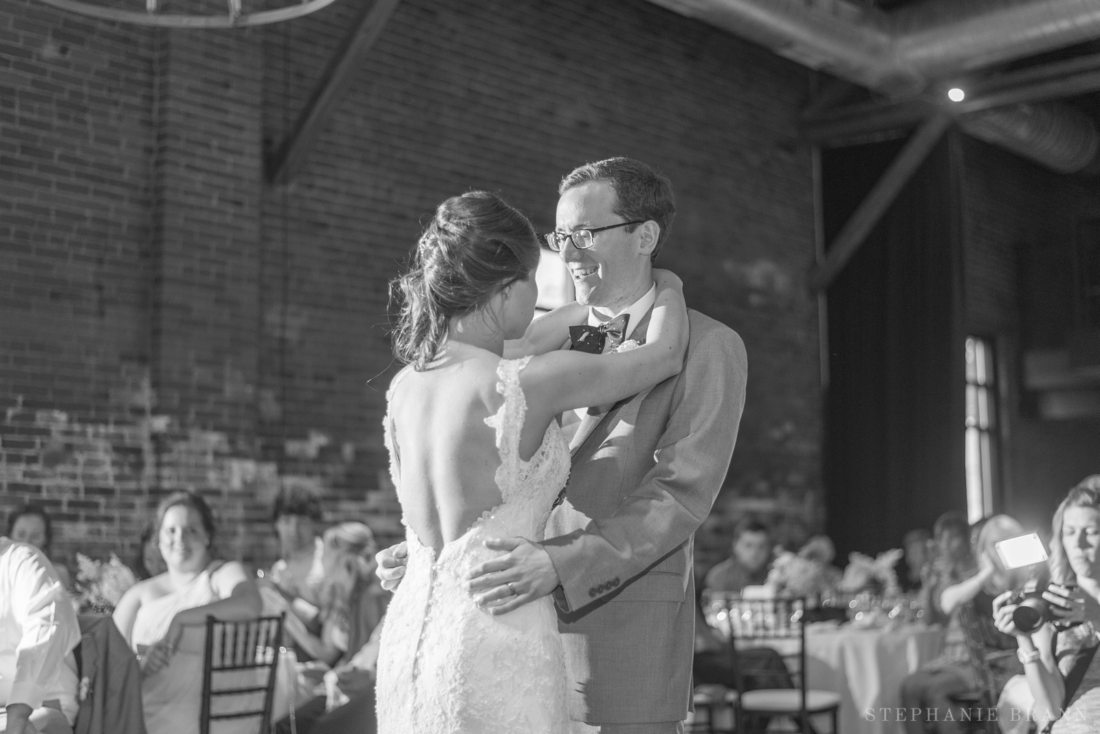 bride-and-groom-dancing-to-their-first-dance-song