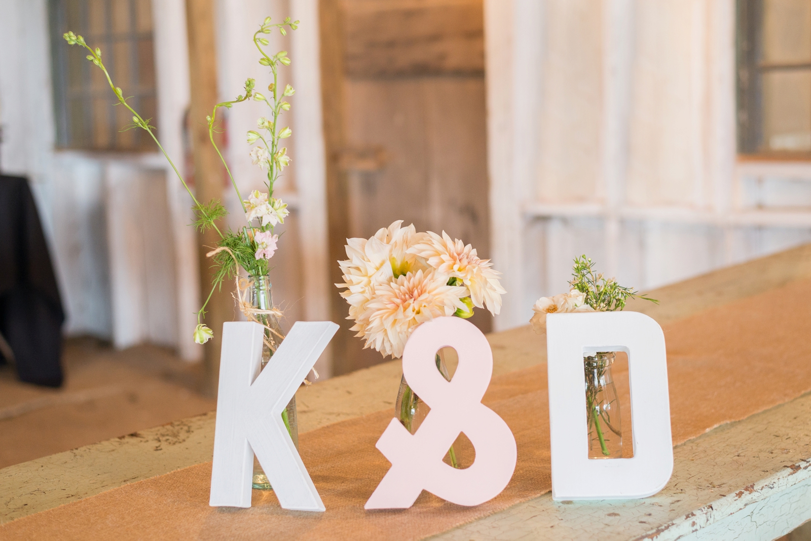 wedding-decoration-of-couples-initials-made-of-wood