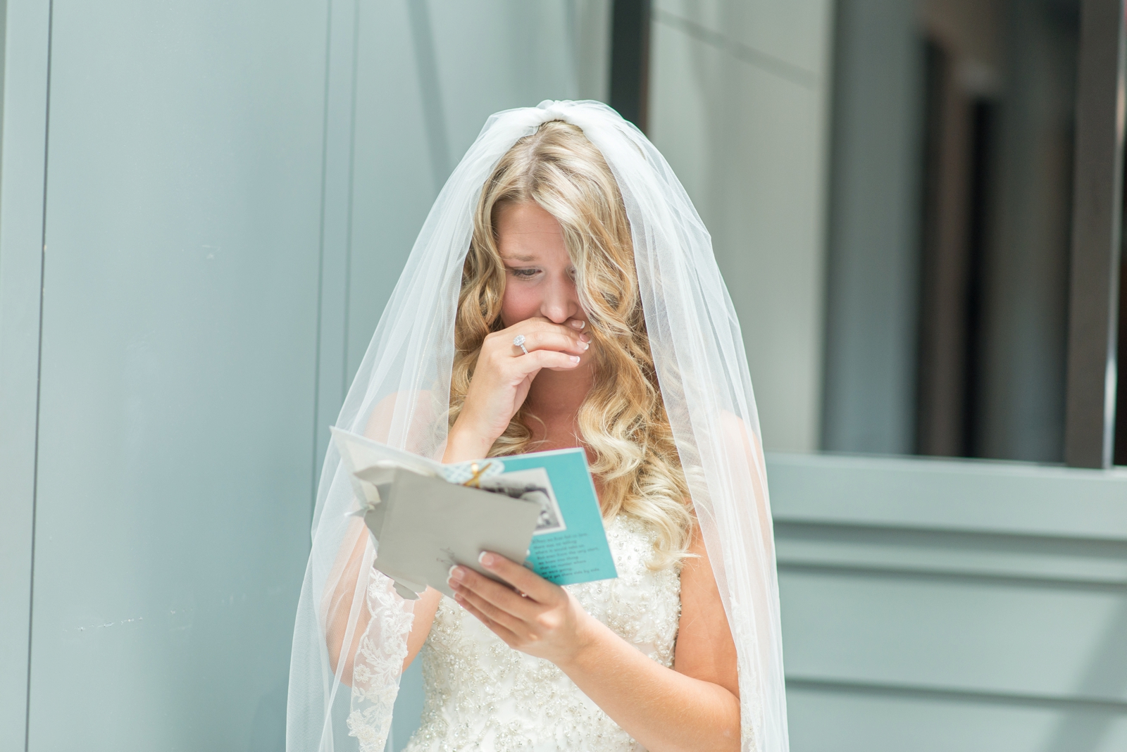 bride-crying-during-first-look