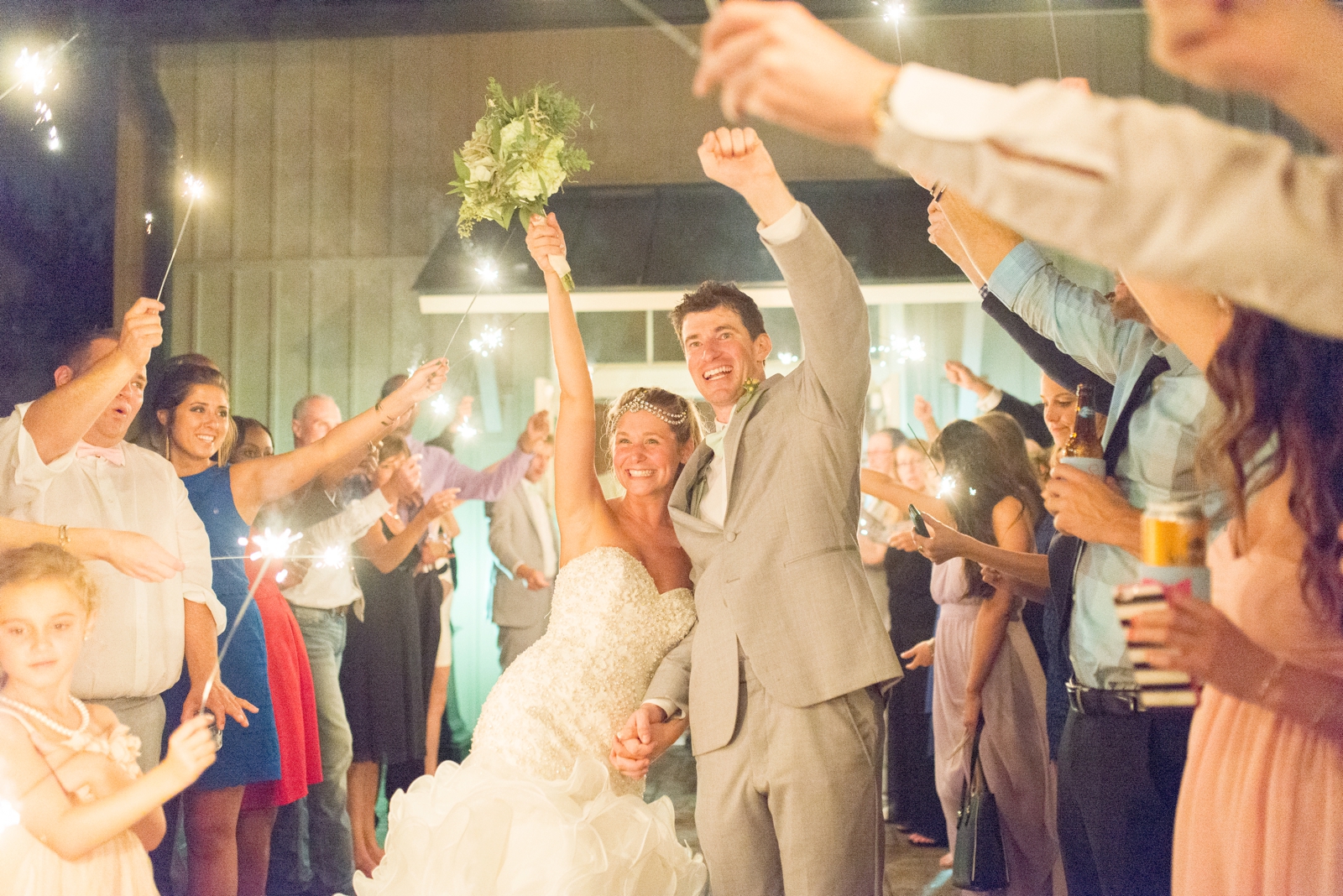 awesome-wedding-sparkler-exit-at-a-barn-in-ohio
