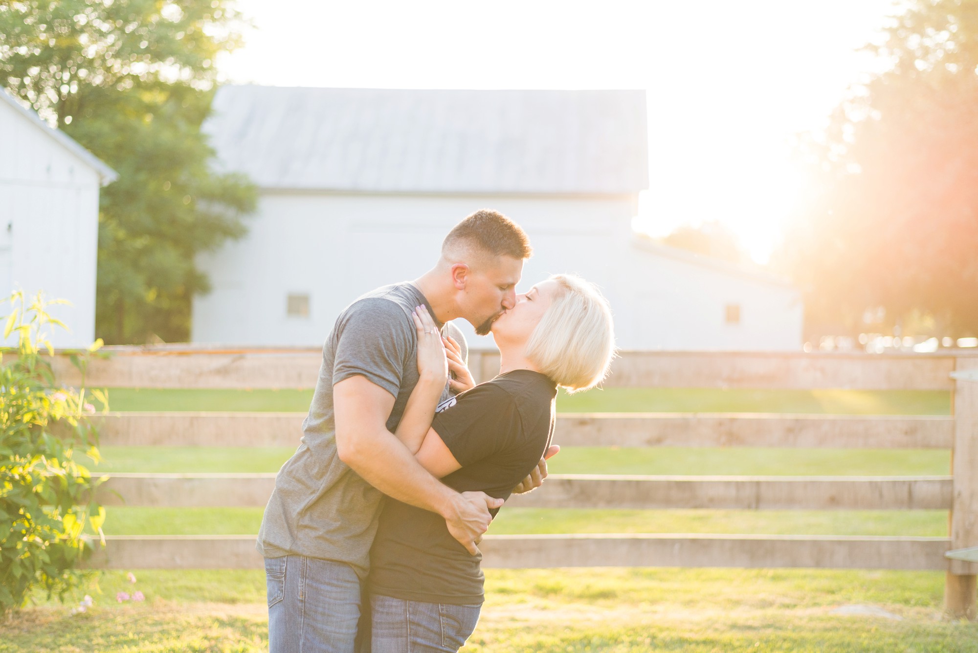 beautiful-sunset-engagement-session-in-dublin-ohio-at-coffman-park-50
