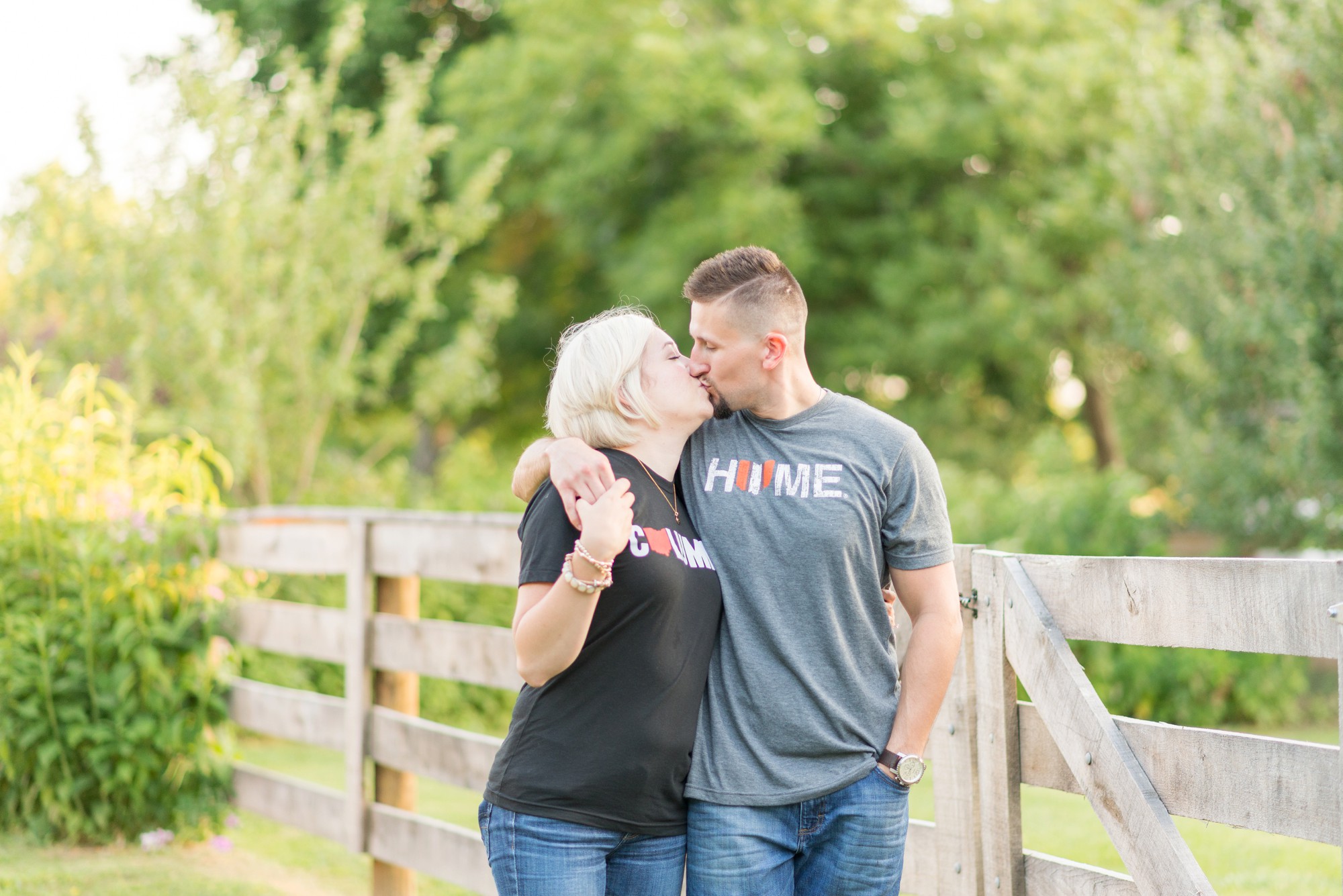 beautiful-sunset-engagement-session-in-dublin-ohio-at-coffman-park-57