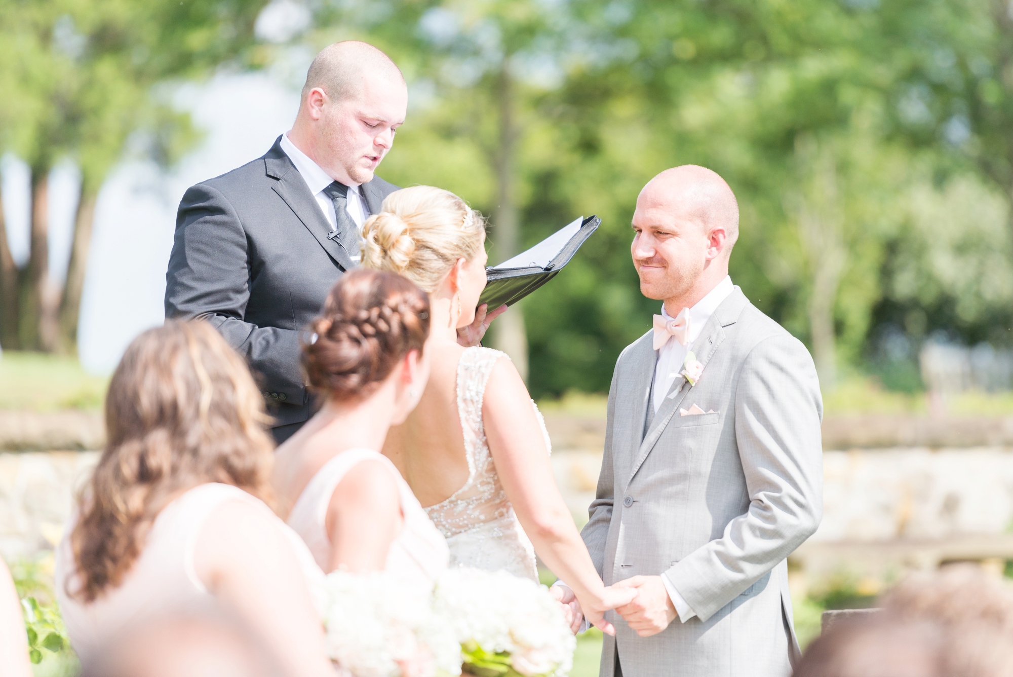 elegant-wedding-photography-at-bryn-du-mansion-in-granville-ohio_0565