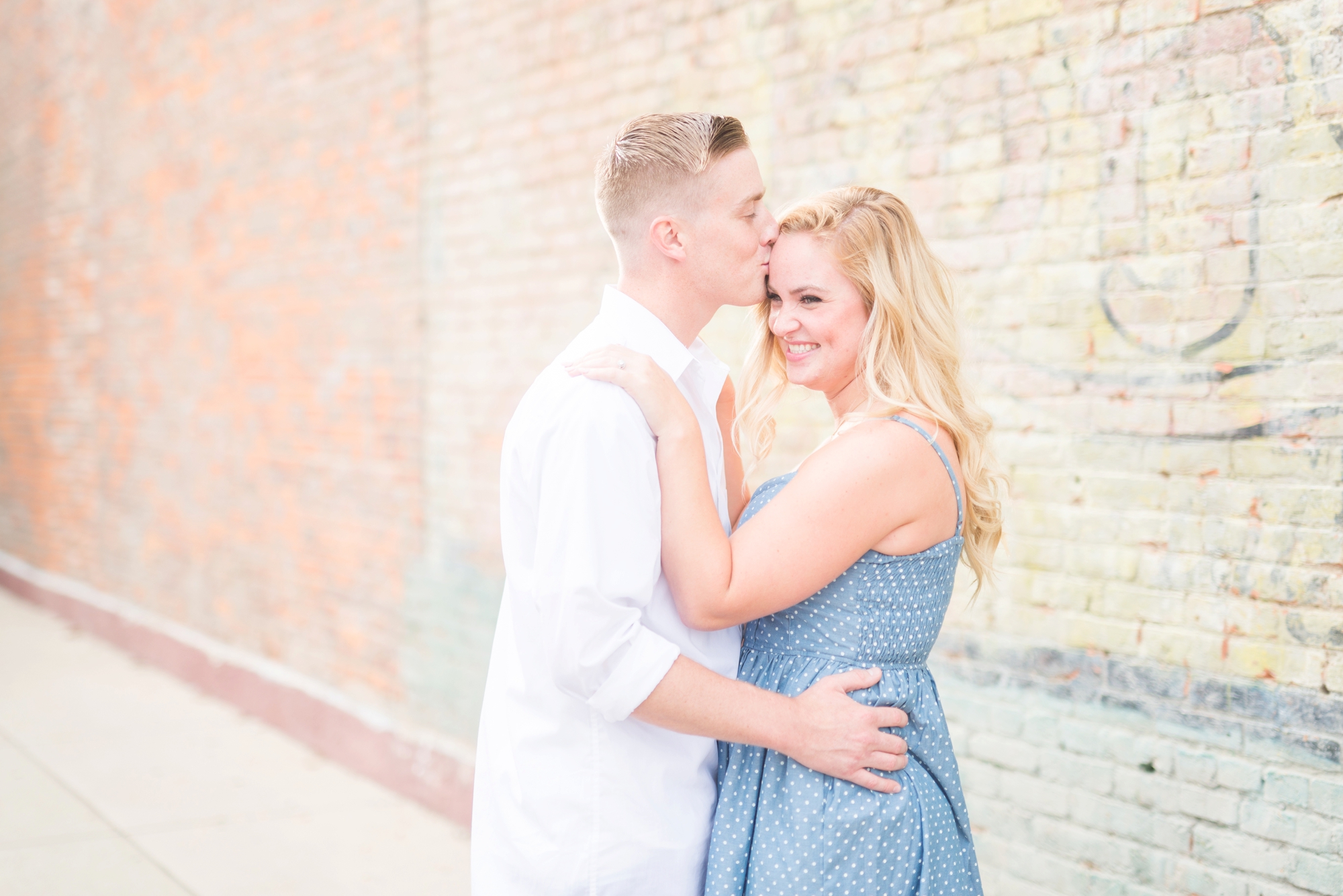 engagement-session-photography-in-downtown-delaware-ohio_0680