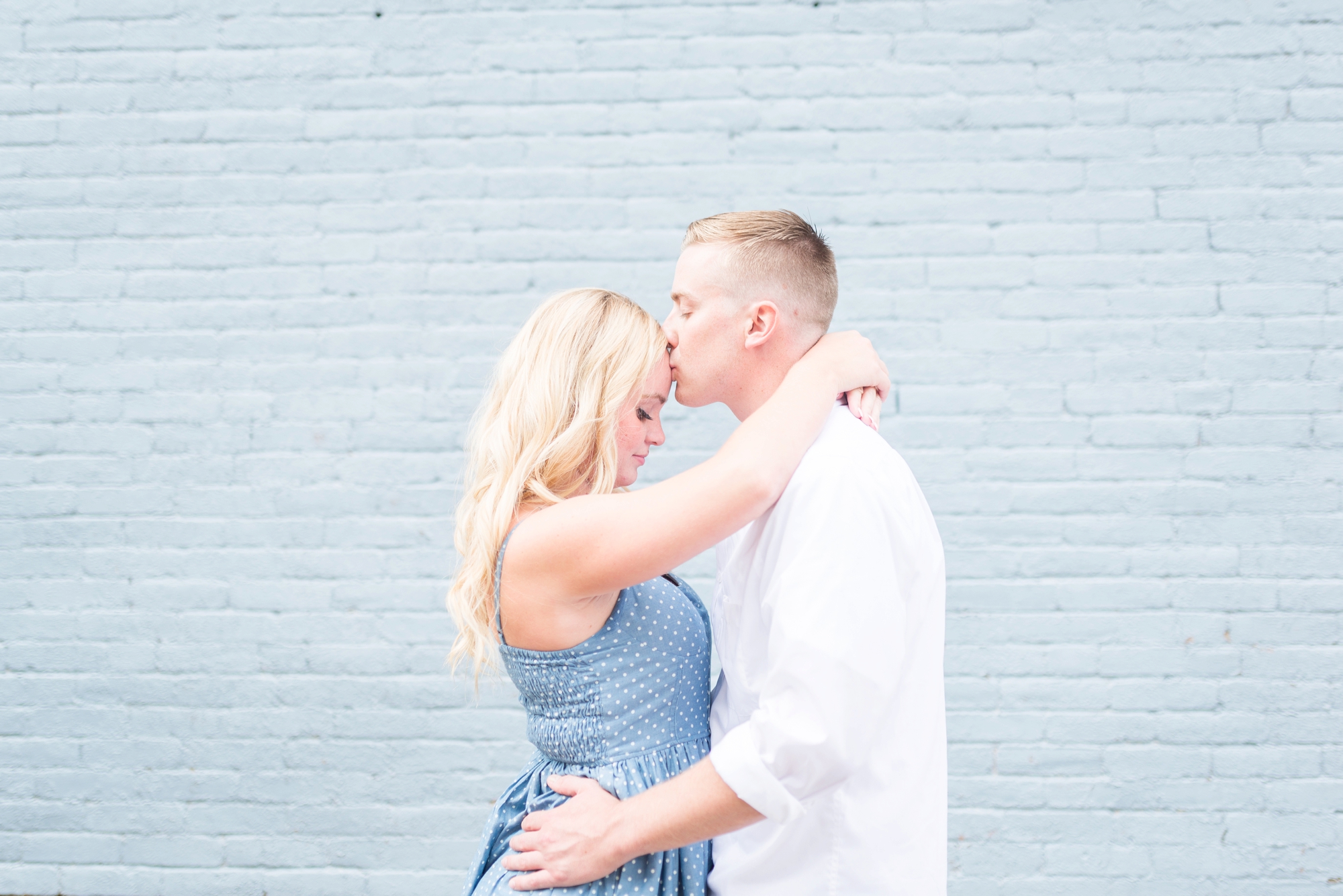 engagement-session-photography-in-downtown-delaware-ohio_0686