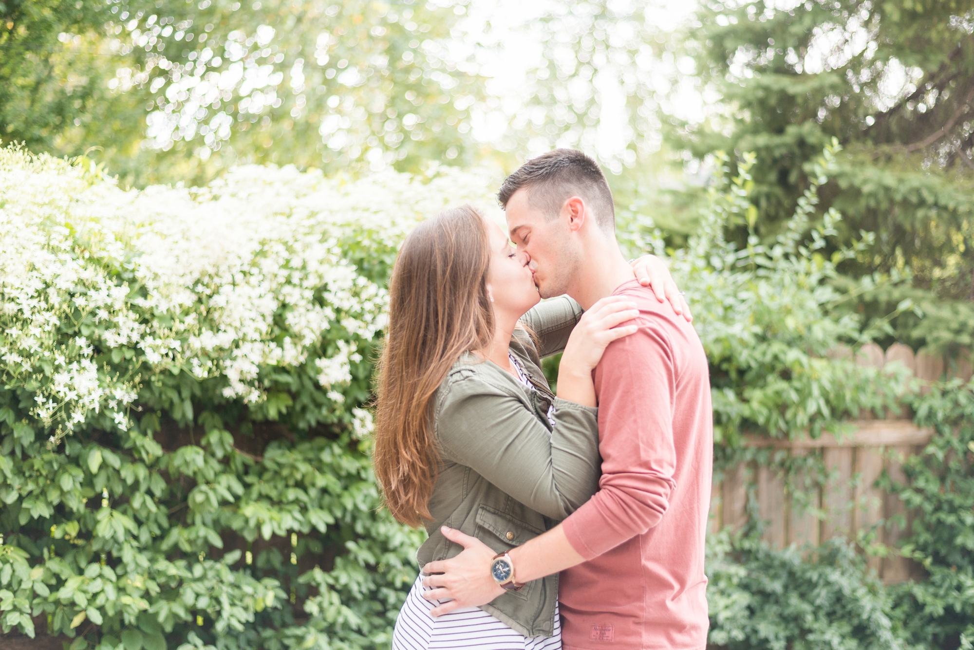 engagement-session-in-german-village-and-schiller-park-in-columbus-ohio_0199