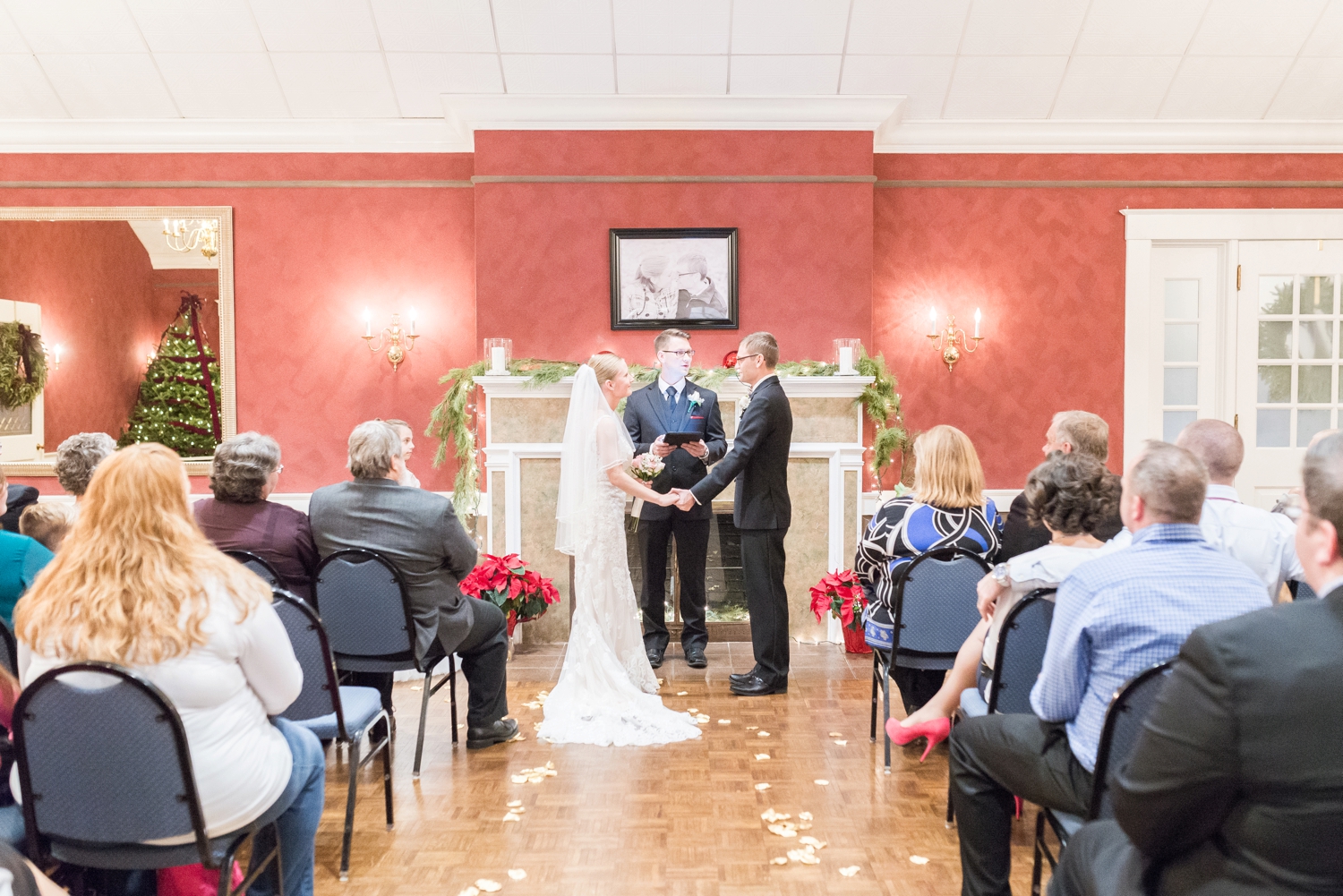 lancaster-ohio-winter-wedding-photography-at-the-country-club_0049