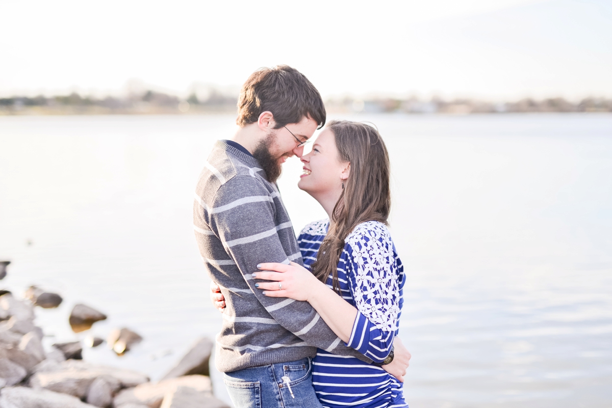 engagement-session-at-the-woods-in-hoover-dam-in-westerville-ohio_0466