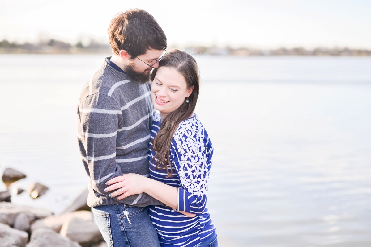 engagement-session-at-the-woods-in-hoover-dam-in-westerville-ohio_0467
