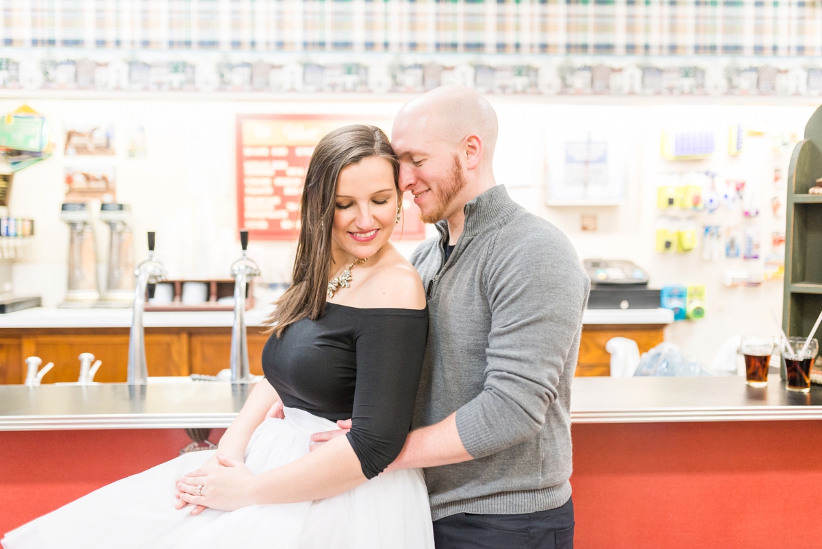 winter-engagements-at-chillicothe-in-the-downtown-area-by-the-stone-and-brick_0522
