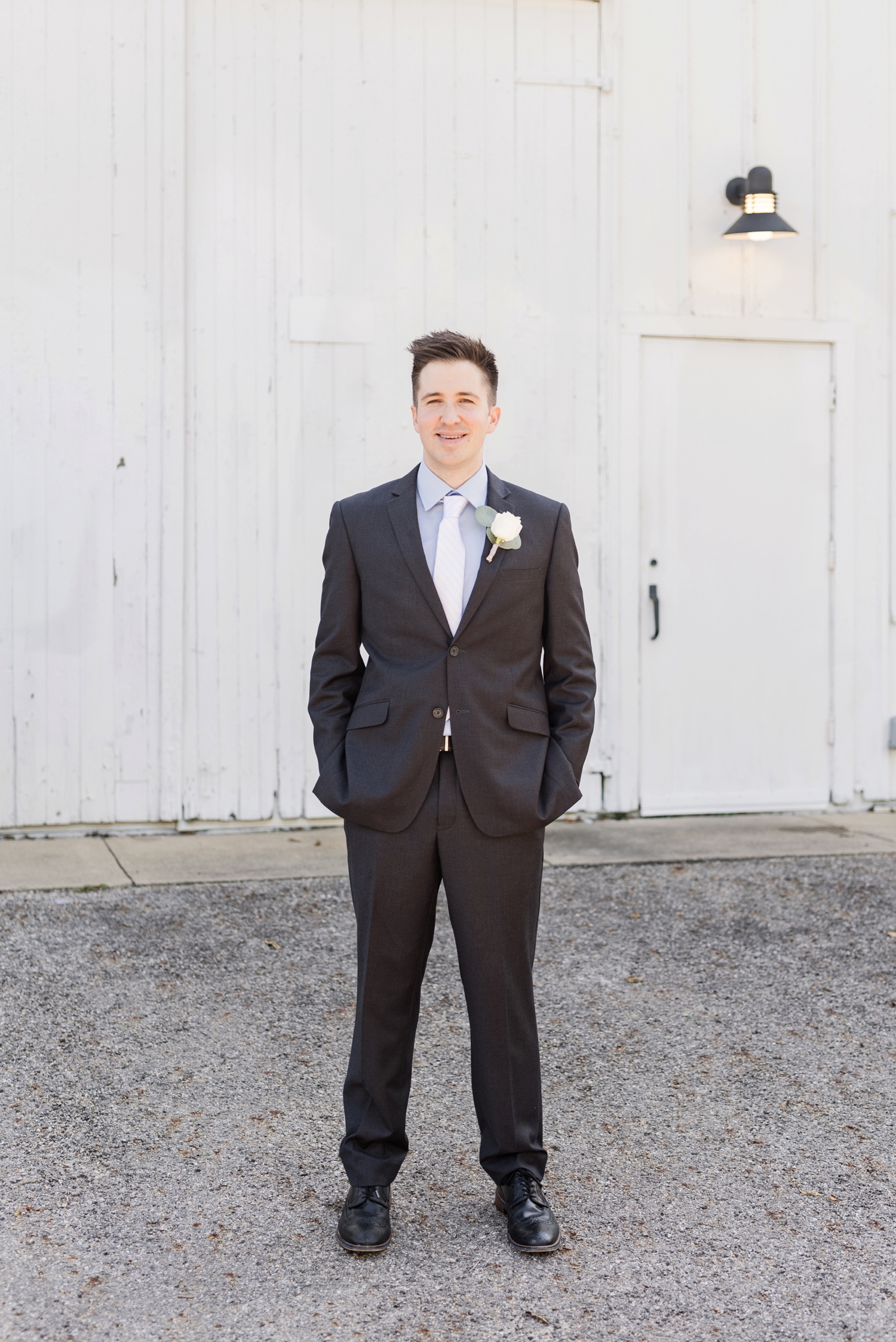 Wedding at Everal Barn in Westerville, Ohio | Emily & Steven ...