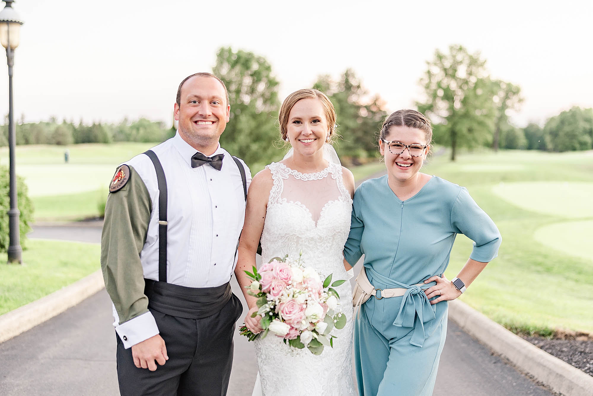 Ohio couple poses with wedding photographer Stephanie Kase Photography