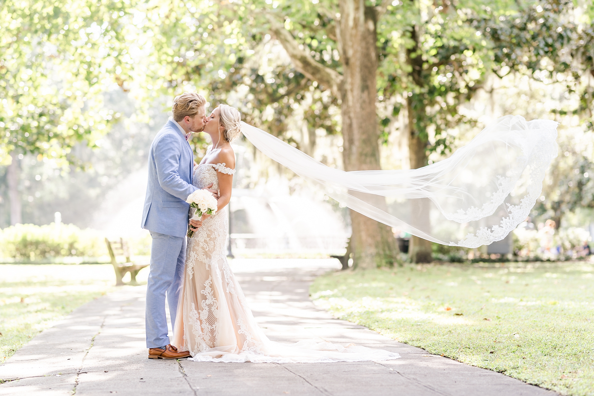 Southern wedding day photographed by destination wedding photographer Stephanie Kase Photography