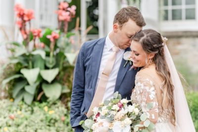 intimate Franklin Park Conservatory wedding day