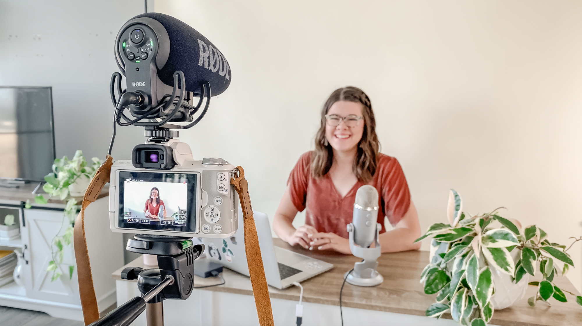 How to Film an Online Course for Beginners: VLOG of filming The Business Confident Photographer with Stephanie Kase, photography educator