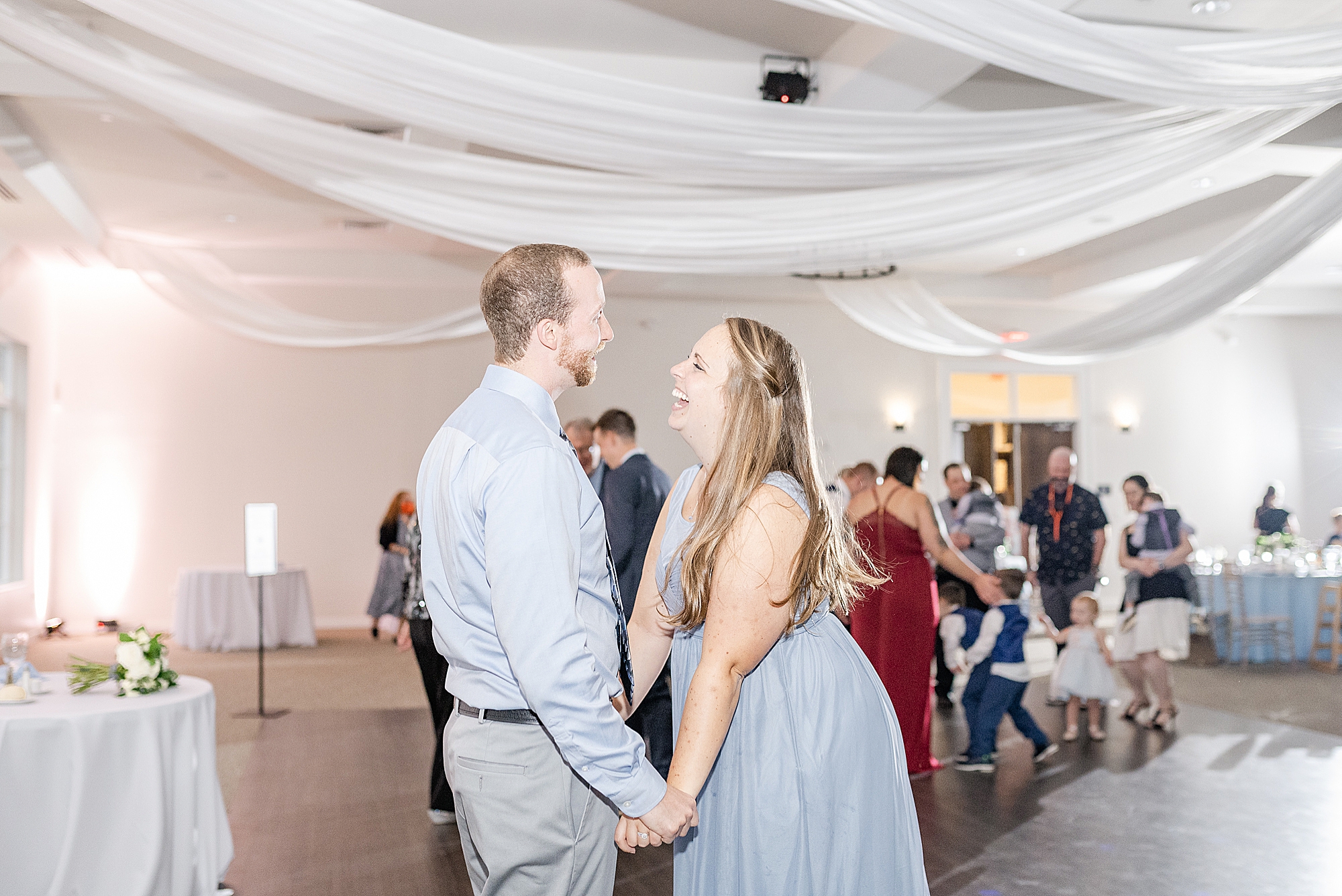 couple dances at The Estate at New Albany